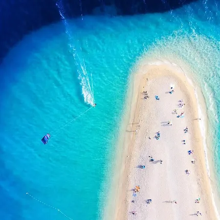 Adriatic Blue فندق *
