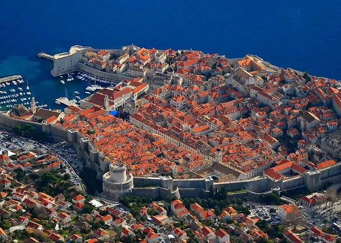 Adriatic Blue * ロクヴァ・ロゴズニツァ