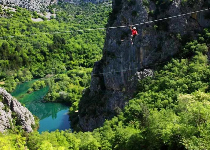 Adriatic Blue ホテル ロクヴァ・ロゴズニツァ